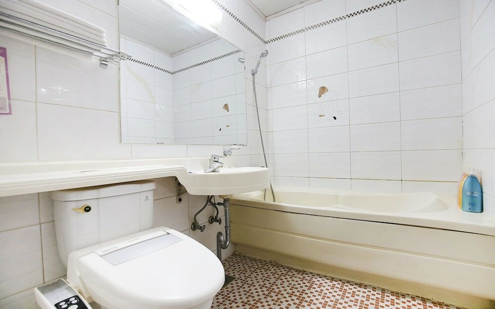 Фото Nonsan Titanic Motel