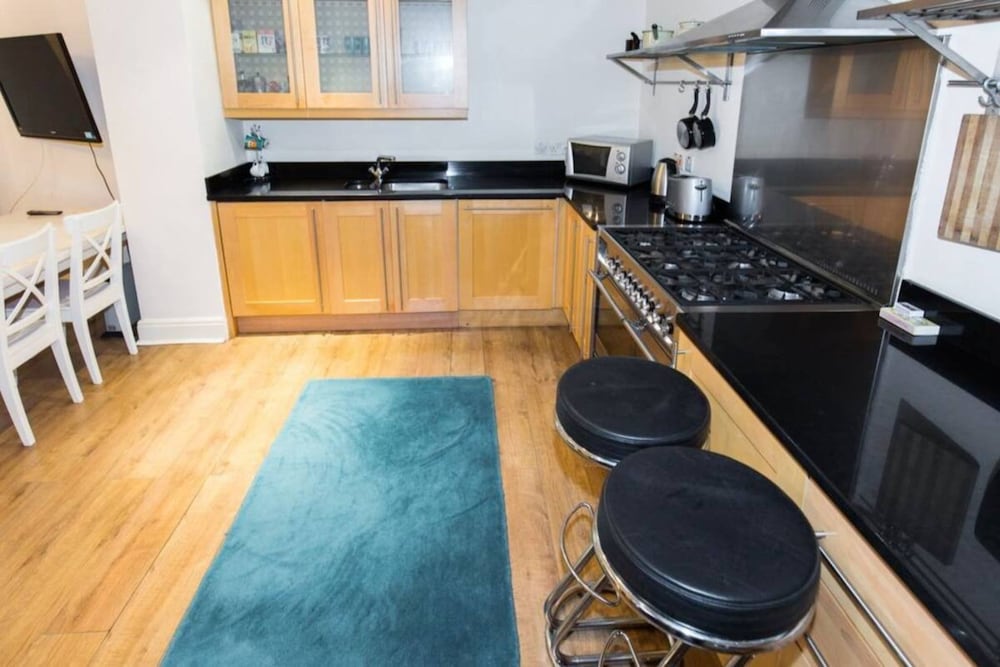 Фото Spacious Studio Near Trendy Shoreditch