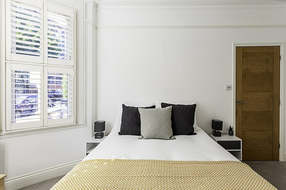 Фото Cozy 2 Bed Apartment in Chiswick