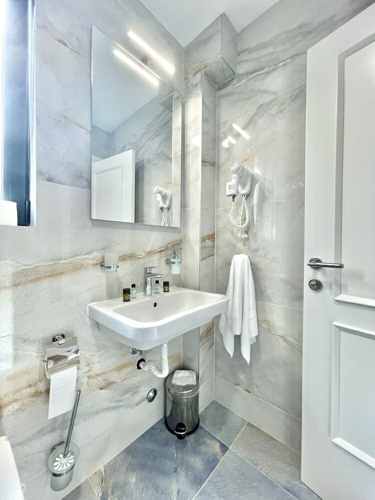 Фото Mini Hotel Pasha