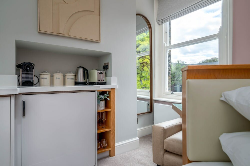 Фото 5 Doughty Street