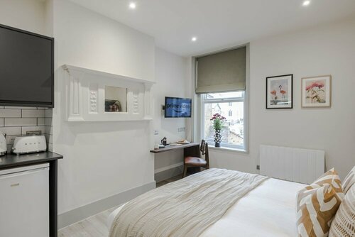 Your Apartment Tooting