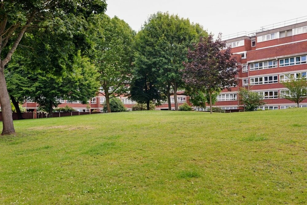 Фото Stunning 1 Bedroom Apartment in Battersea