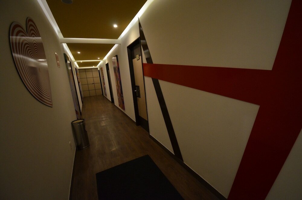 Фото Hotel La Villa - Solo Adultos