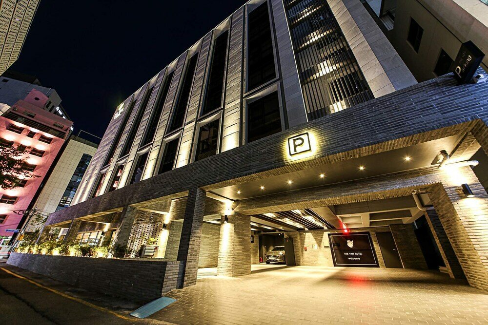 Фото Haeundae Thevan Hotel