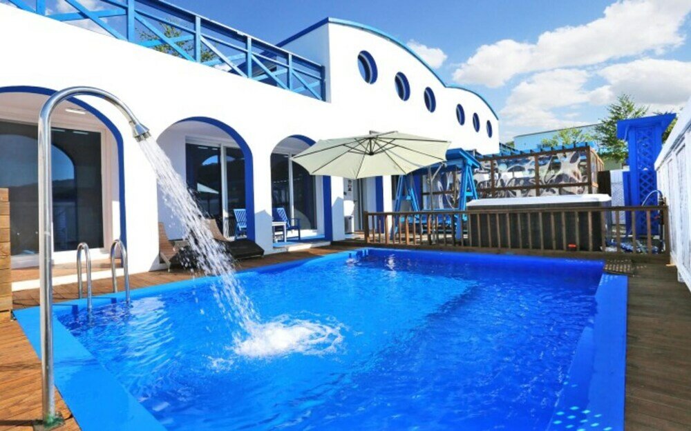 Фото Yangyang Lodes Pool Villa