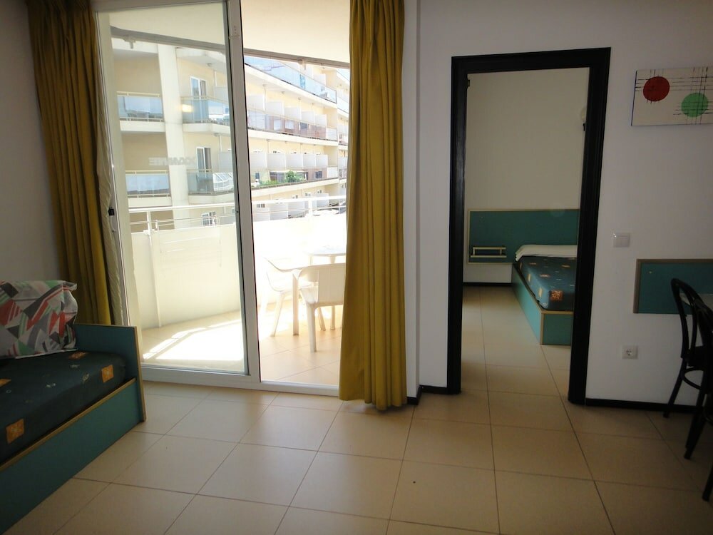 Фото Apartamentos Lloret Sun