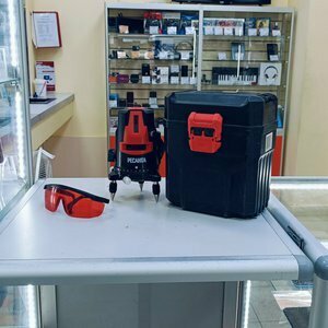 Thrift store Collateral, Astana, photo