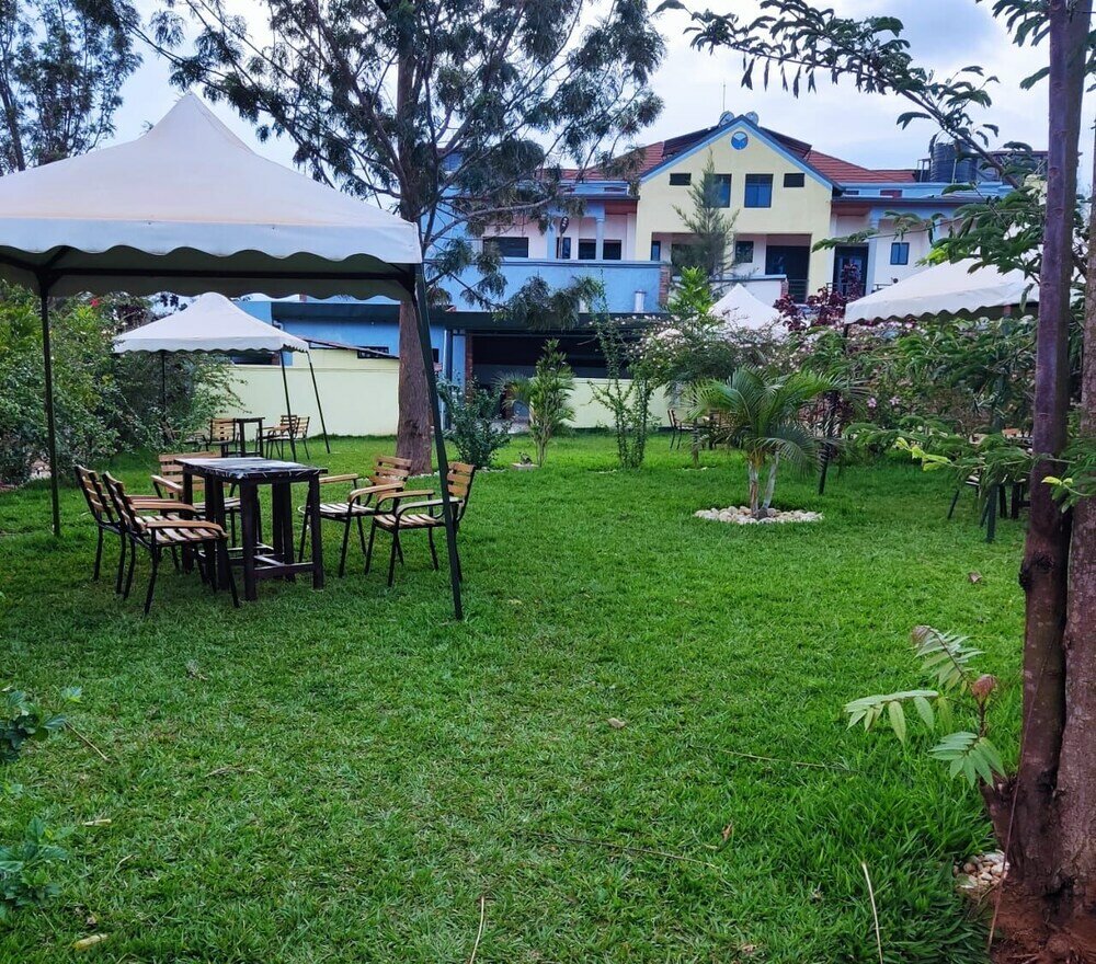 Фото Novaland Hotel