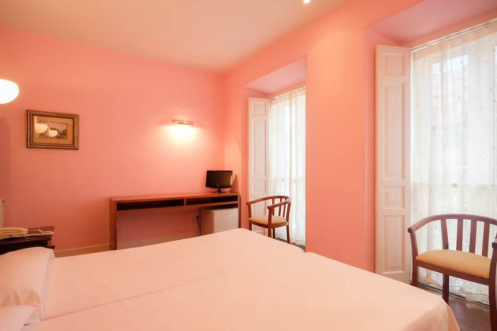 Фото Hotel Playa de Luanco