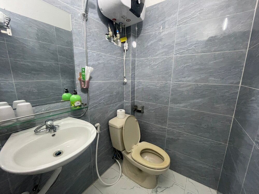 Фото Sword Lake Hostel