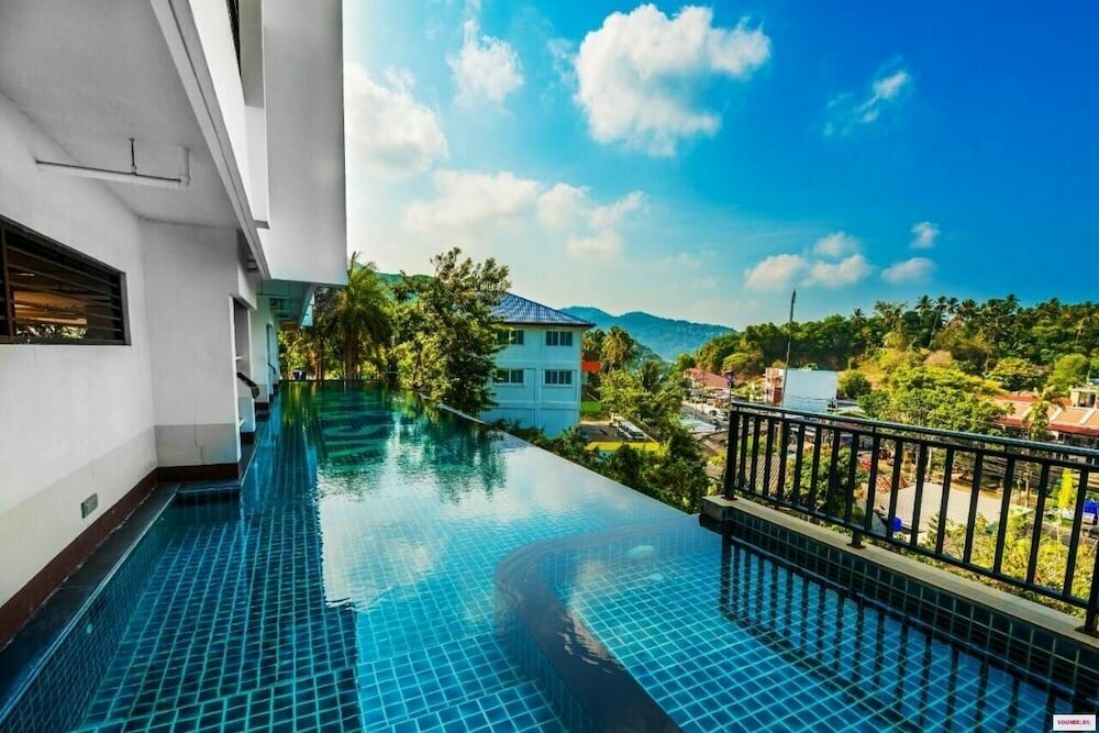 Short-term housing rental Sea and Sky Condominium Room № 406, Phuket Province, photo