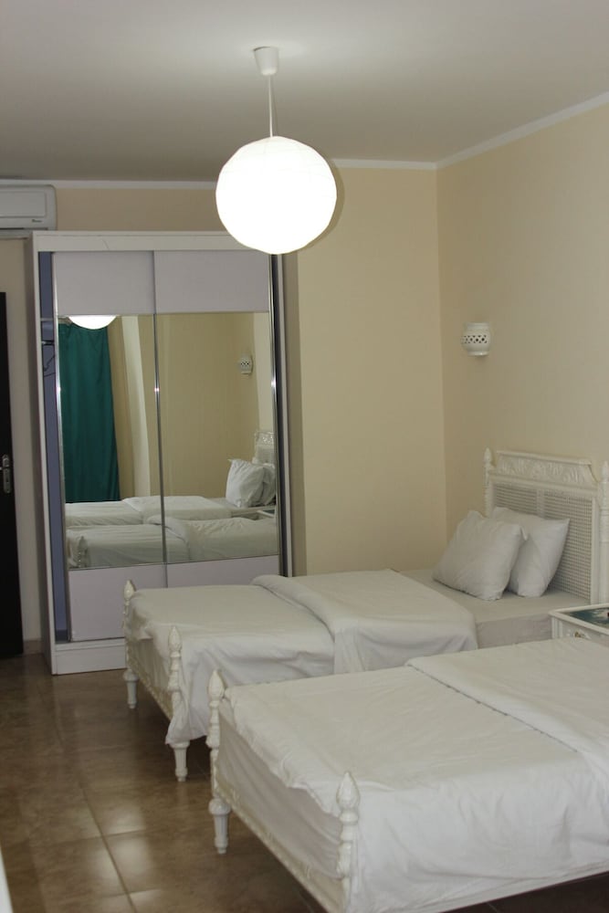 Фото Florenza Khamsin