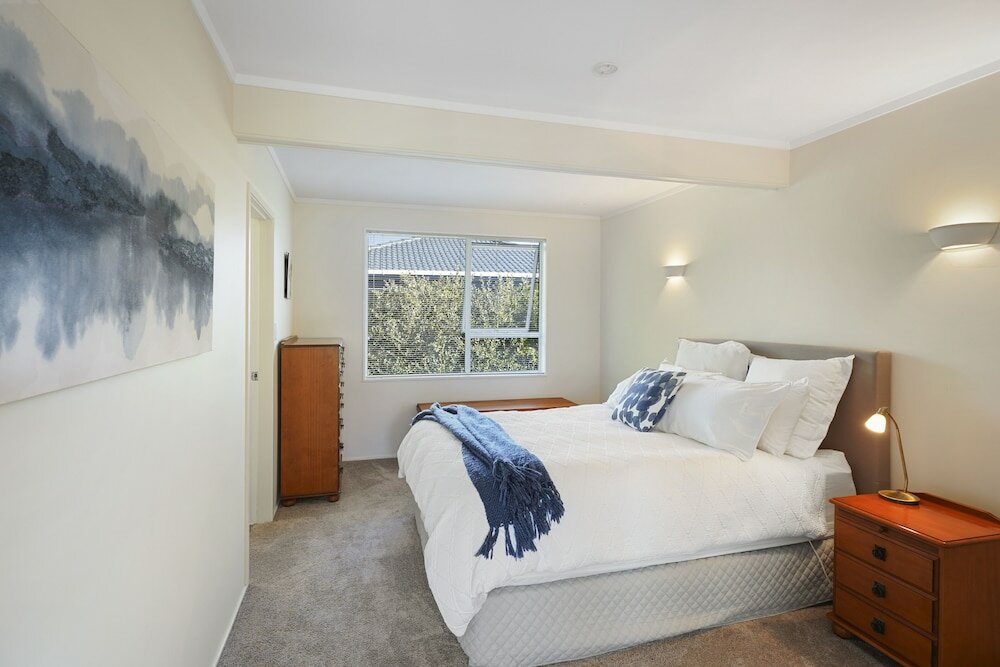 Фото Bright & Sunny Meadowbank - Gardens