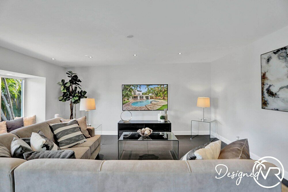 Фото Stunning 5 Br with Heated Pool & Gaming