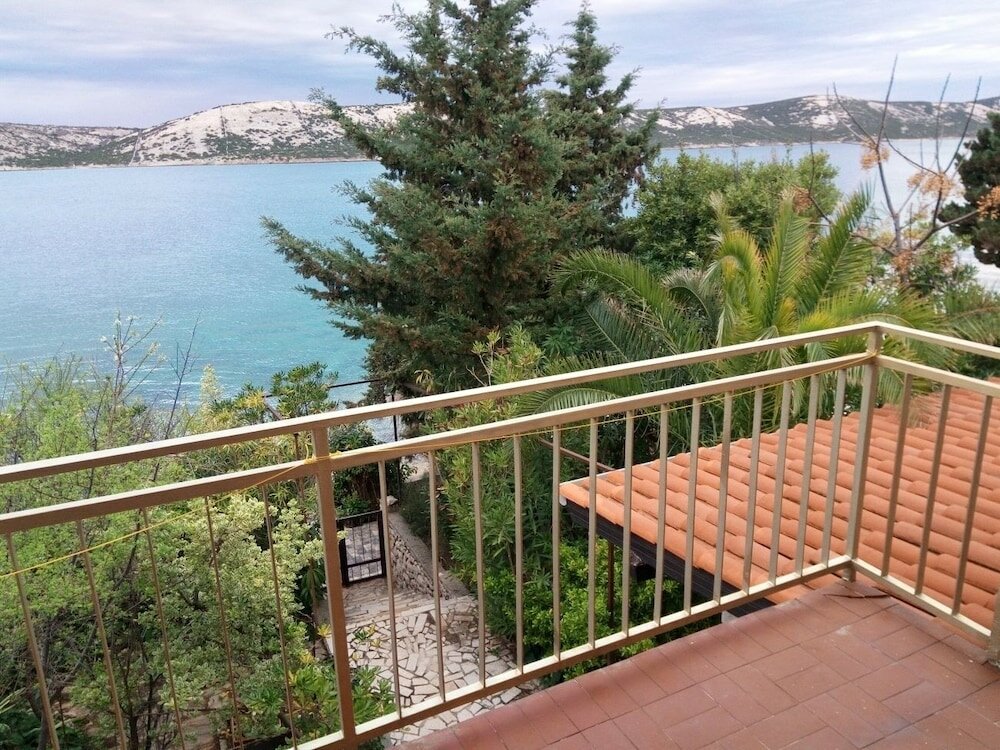 Фото Ljubo - 15m From the sea - A1