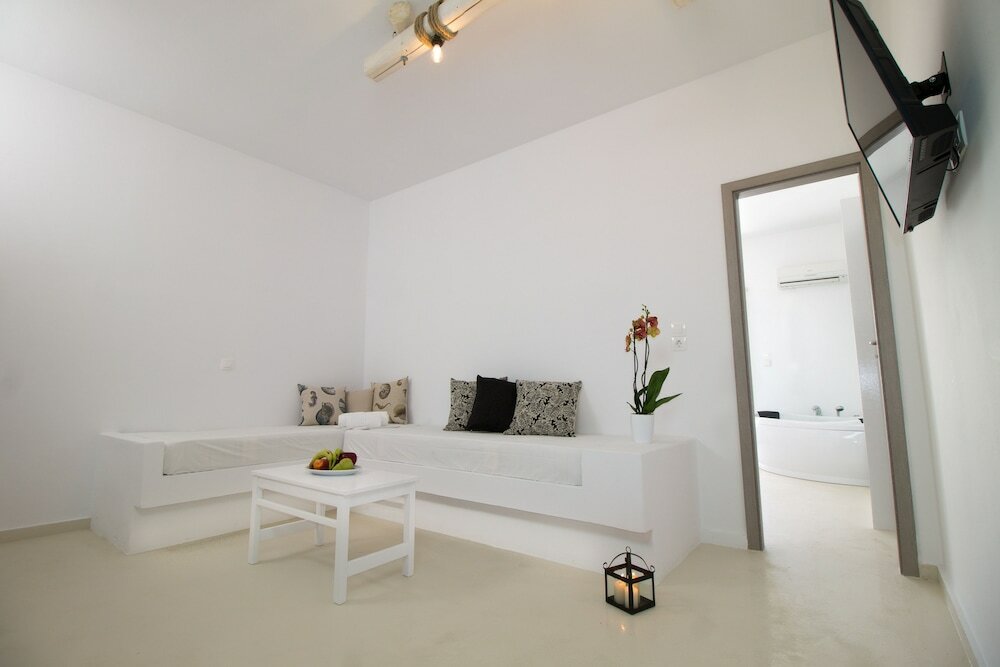 Фото Colosseo Studios & Apartments