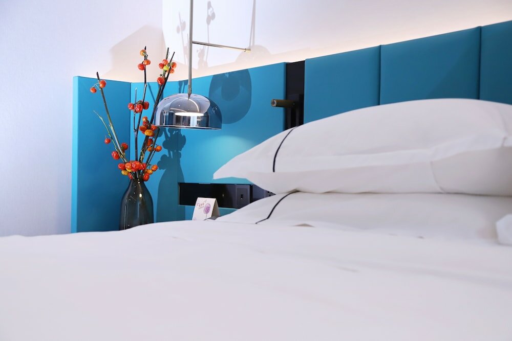 Фото Asia International Hotel Guangzhou