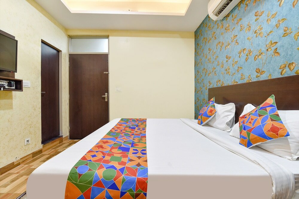 Фото Fabexpress Krishna Pride