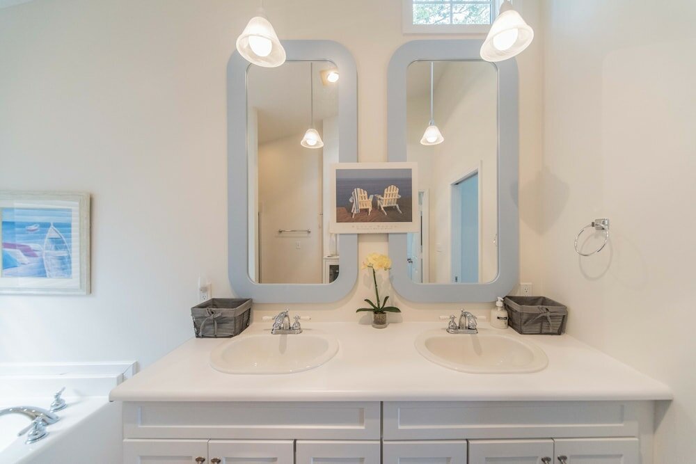 Фото Lake-front Luxury 5bdrm on Kentucky Lake - Jz Vacation Rentals