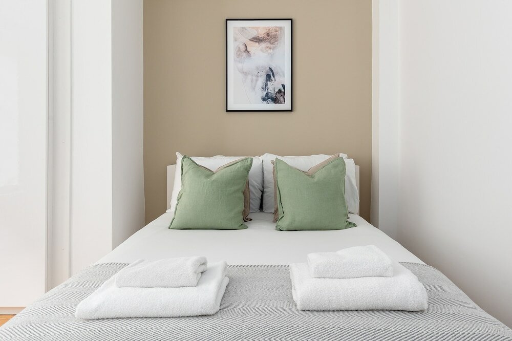 Фото The Abbey Road Apartments