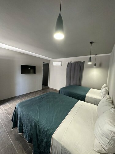 Гостиница Hotel Suites Venezia в Масатлане