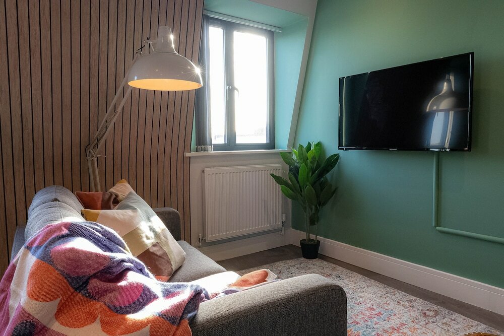 Фото Cosy Apts near Chalk Farm & Camden Mkt