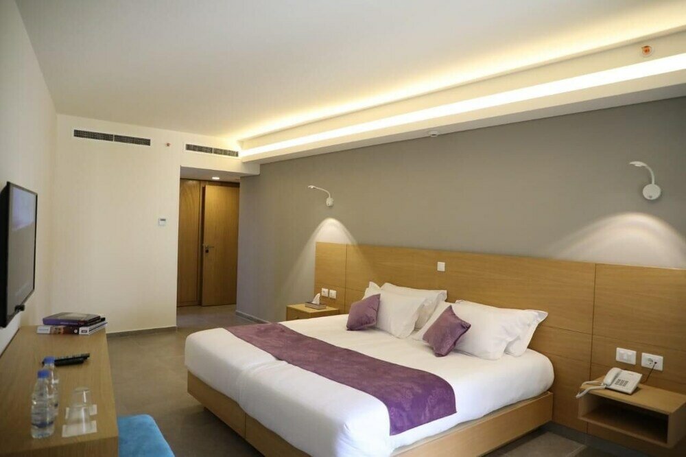 Фото Majestic Byblos Grand Hotel