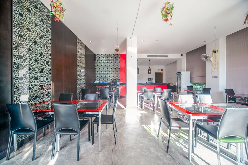 Фото I Dee Hotel Patong