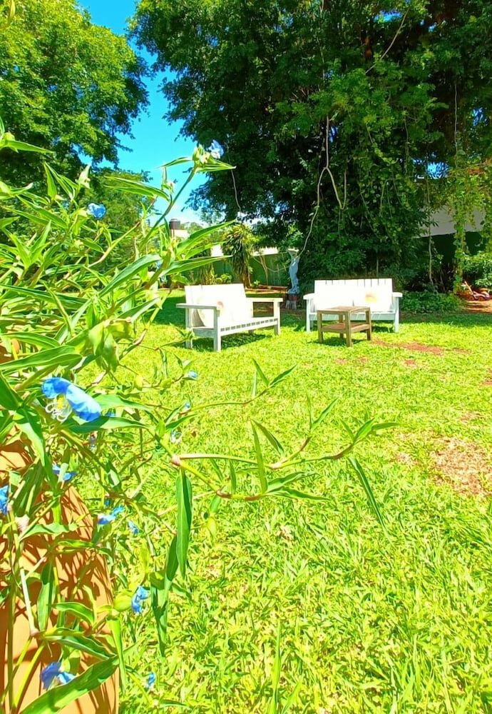 Фото Casa Folks Bed and Breakfast