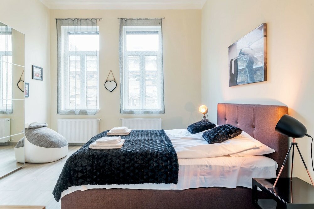 Фото Kazinczy 11 Apartment