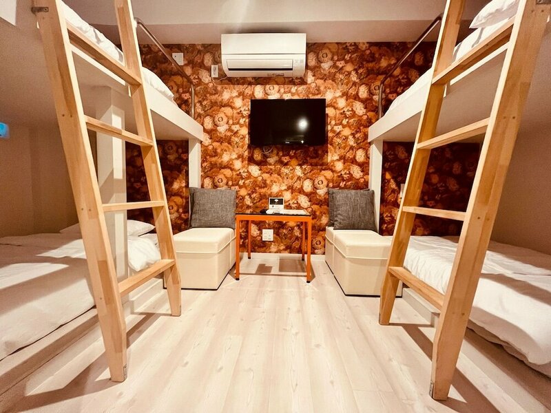Гостиница Grand Cave Motomachi в Йокогаме