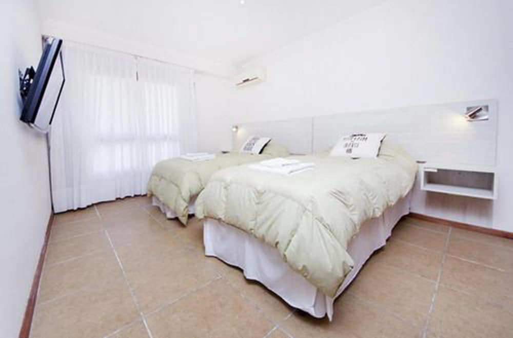 Фото Obispo Salguero X4z