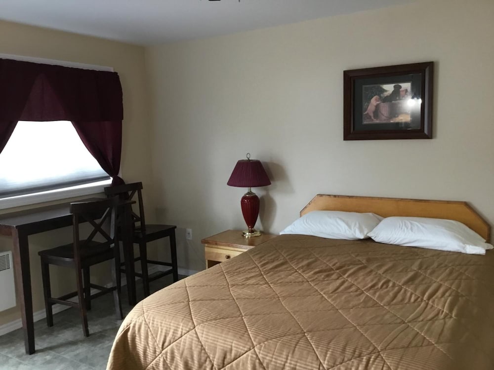 Фото Fort Road Motel