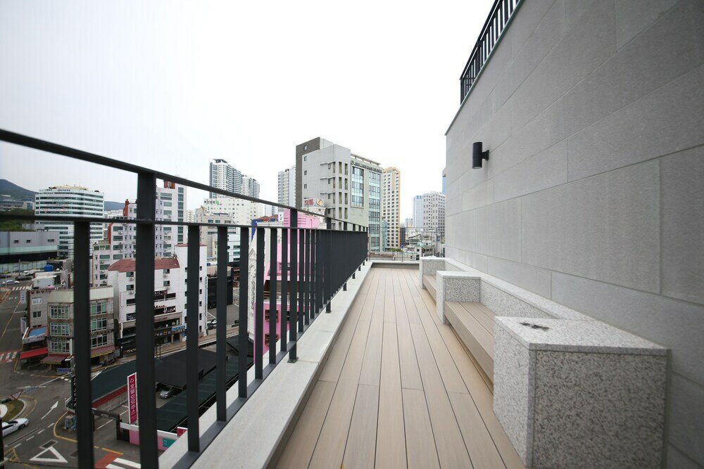 Фото Haeundae Thevan Hotel