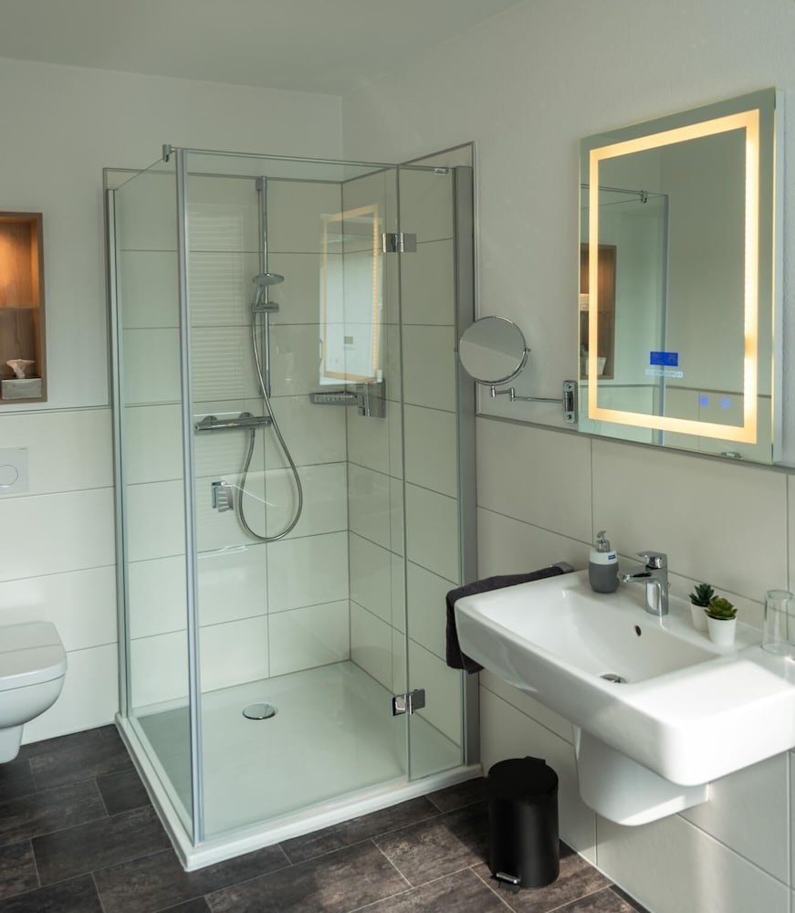 Фото Hotel Am Dalwigker Tor