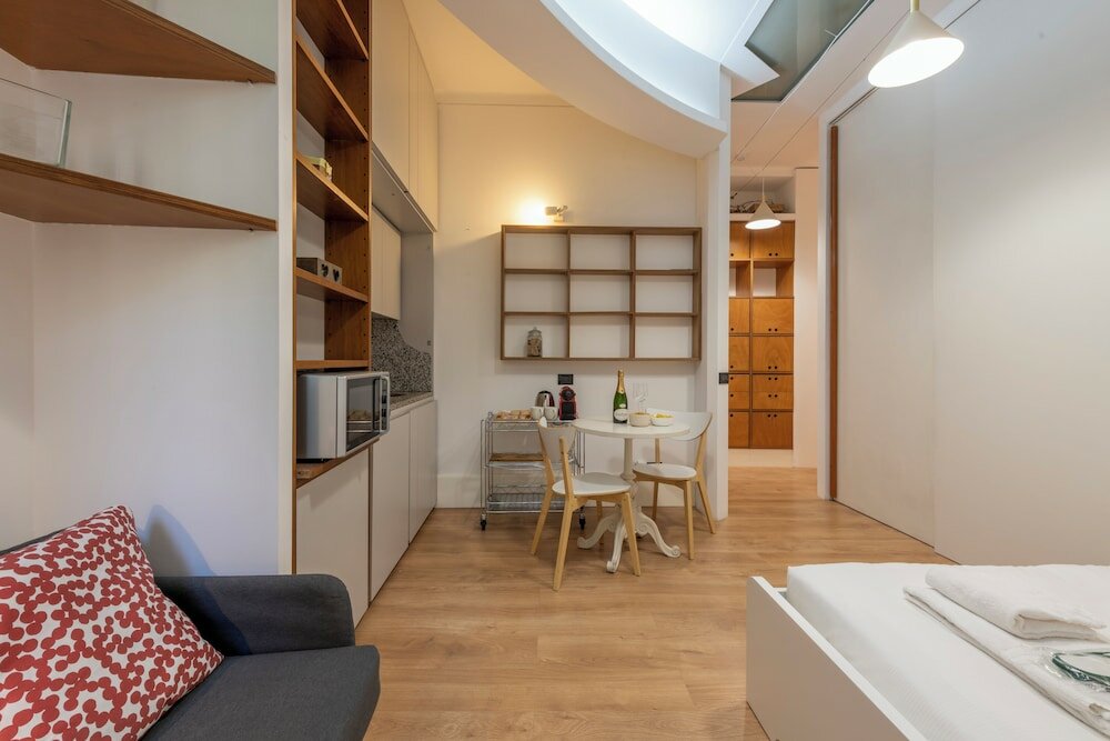 Фото BnButler - Visconti di Modrone 18