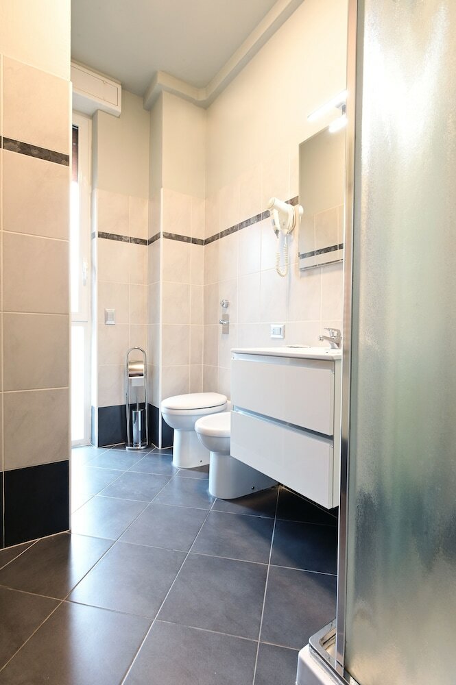 Фото Holiday Homes Aparthotel Milano