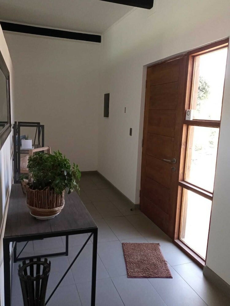 Фото Hermosa Gran Casa con Piscina EN Olmue