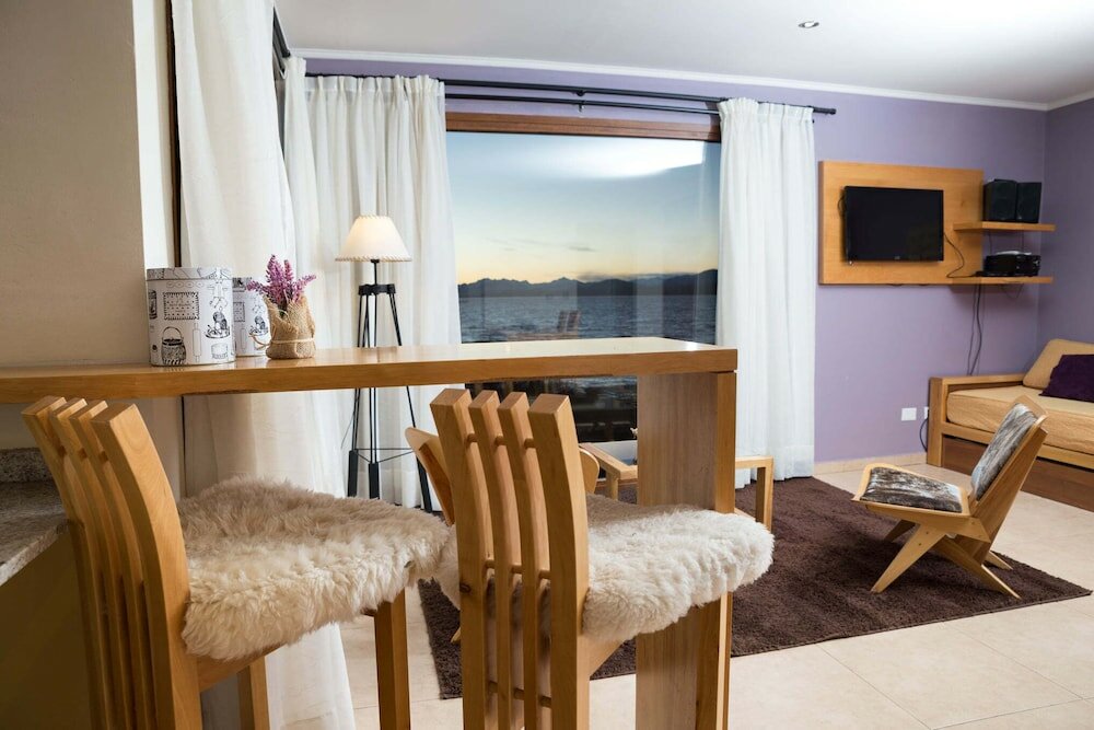 Фото Blue Parts - Nahuel Superior 1p In Front of the Lake