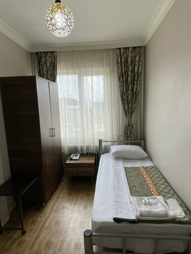 Гостиница Ferah Otel в Фатихе