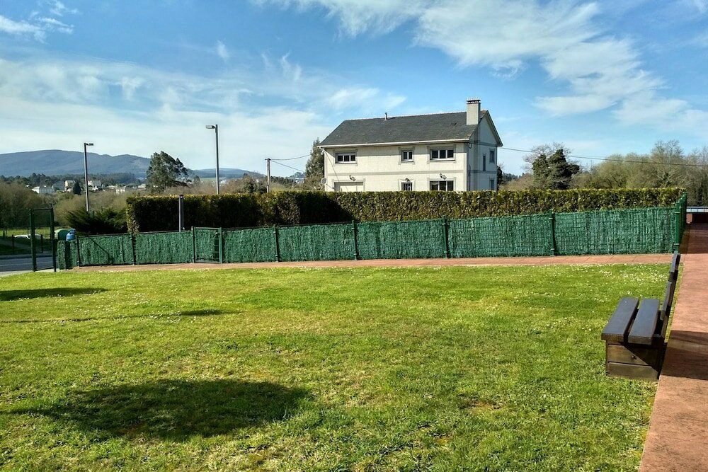 Фото Apartamentos Barreiros 3000