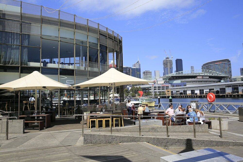 Фото Luxury Penthouse Above the Shopping Town