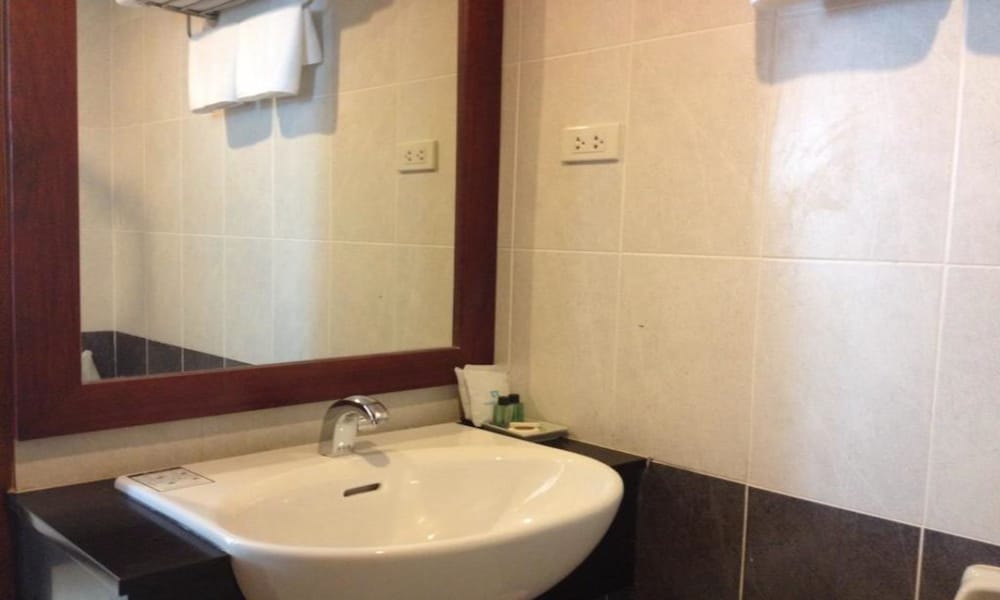 Фото Sabaidee at Lao Hotel