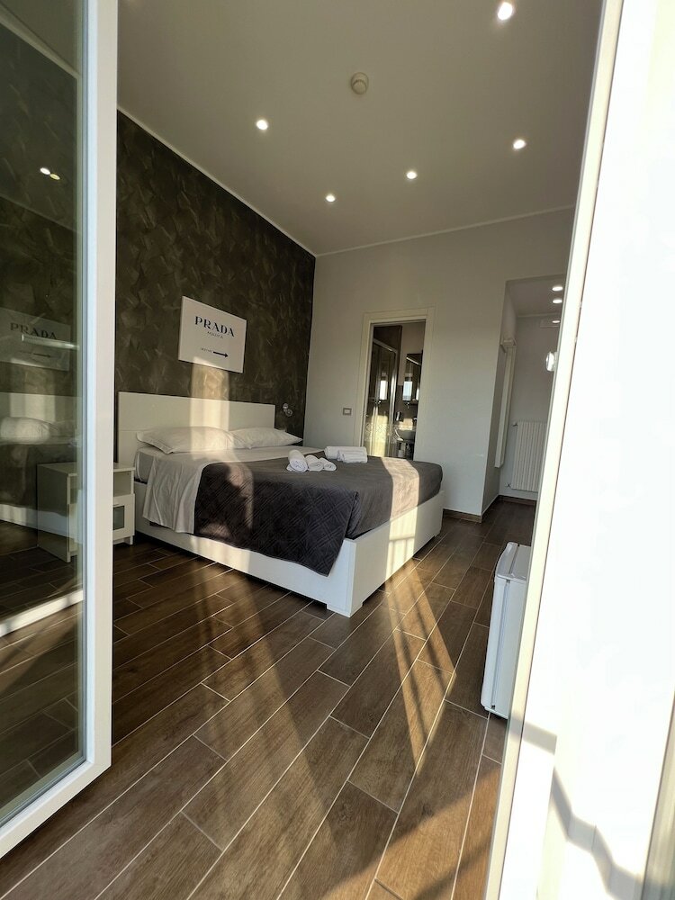 Фото Metropolis Home