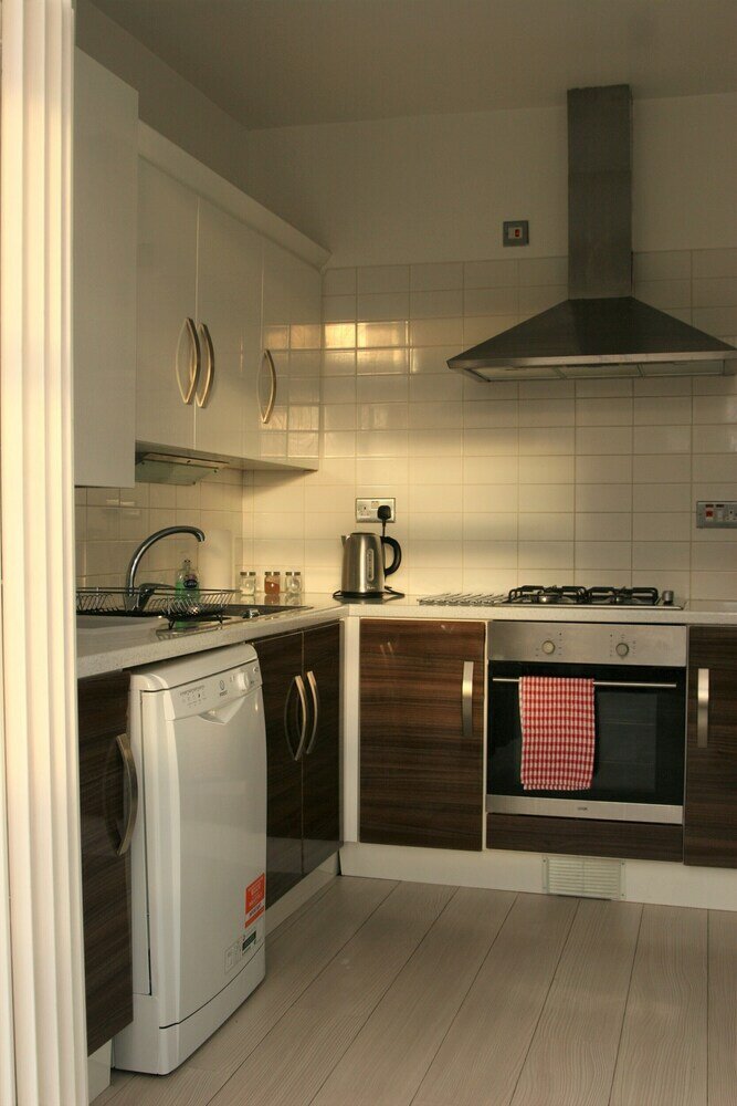 Фото 1 Twizell Lane