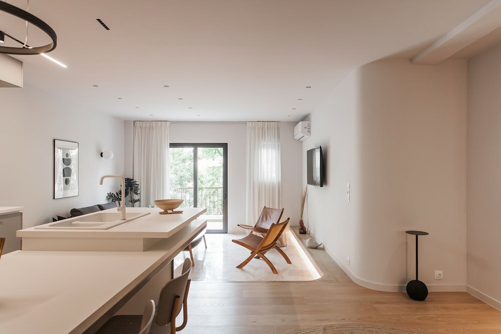 Фото Marvelous 2br Apartments with balcony