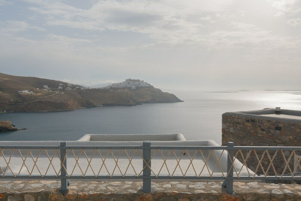 Фото Nisides Suites