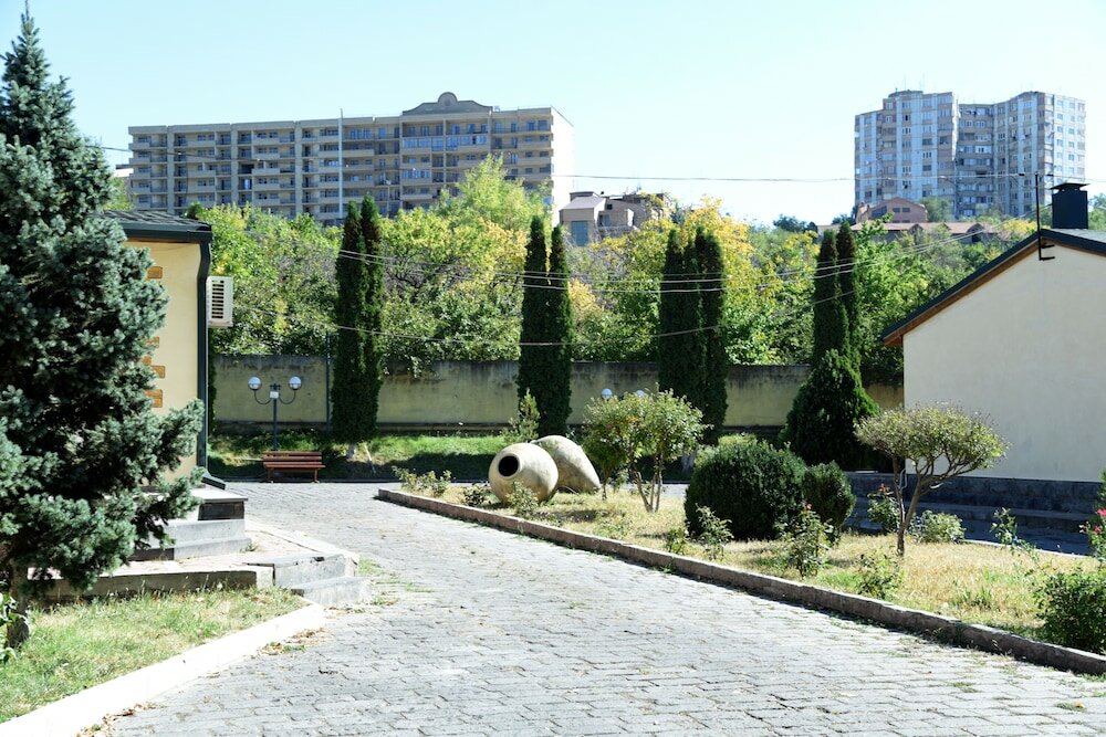 Фото Armenian Village Park Hotel