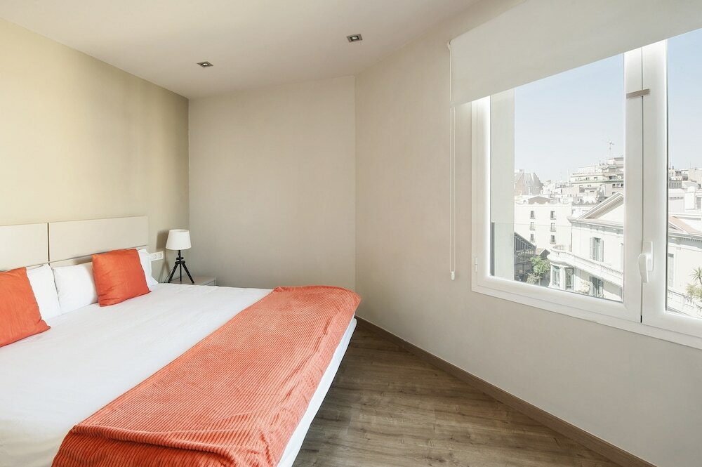 Фото The Corner Apartments by Aspasios